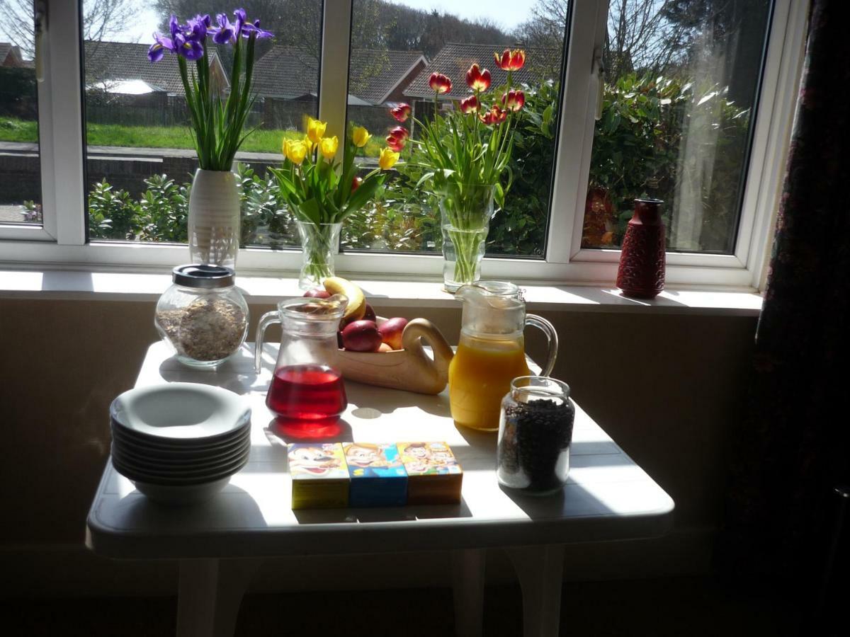 De La Warr Guest House Bexhill-on-Sea Buitenkant foto